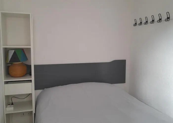 Au Coeur De La Marina Apartment